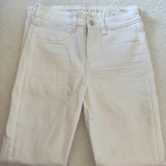 Women's White Next Level Stretch Skinny Jean - Size 6 or 28w - Picture 4 of 4